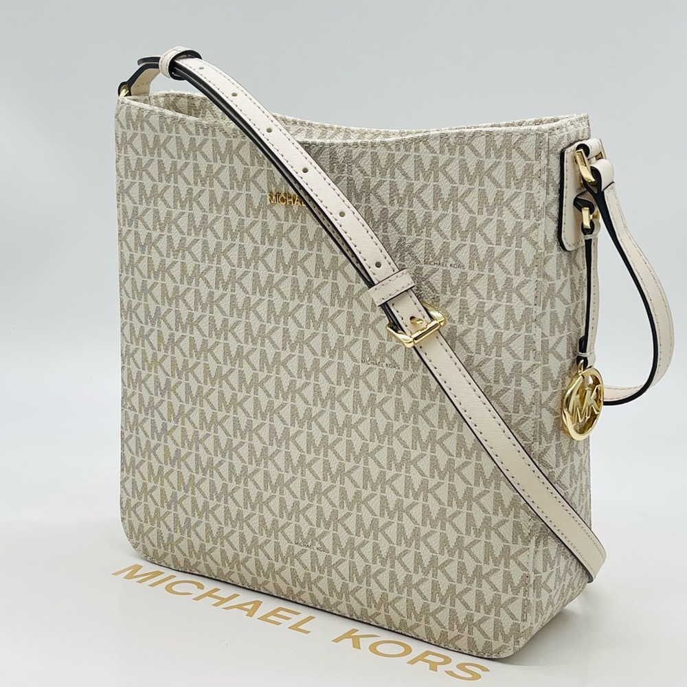 Michael Kors Large Crossbody Messenger Bag - Picture 3 of 11